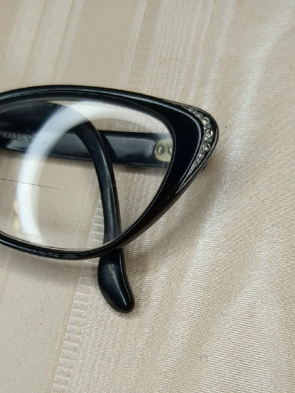 Vintage 50s Rhinestone Cat-Eye Glasses Chica Art Line France Black